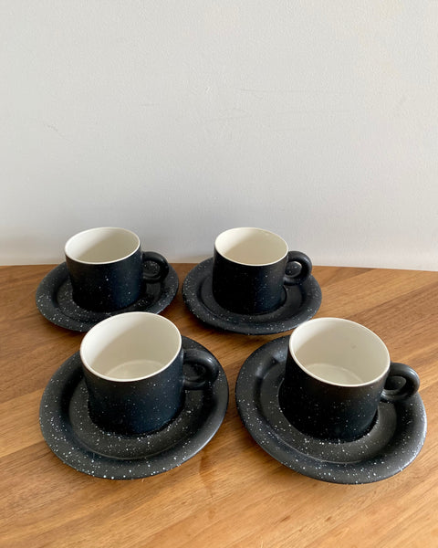 Pre-loved cup and saucer set of 4