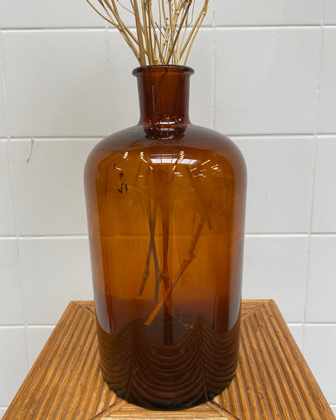 Apothecary amber vase