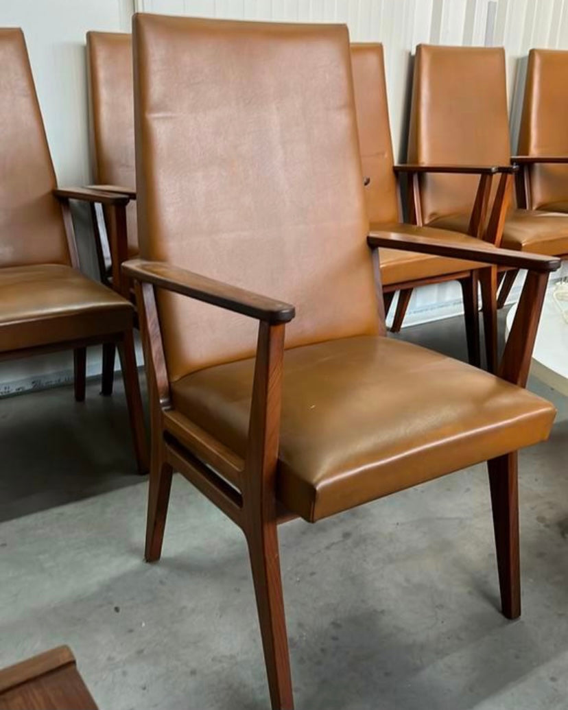 Vintage brown Tijsseling armchair PICK UP ONLY!